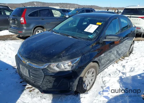 2021 Chevrolet Onix из США, поврежденный, VIN 3G1MA5E24ML128524